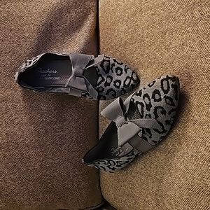 Skechers Knit Flats with Bow